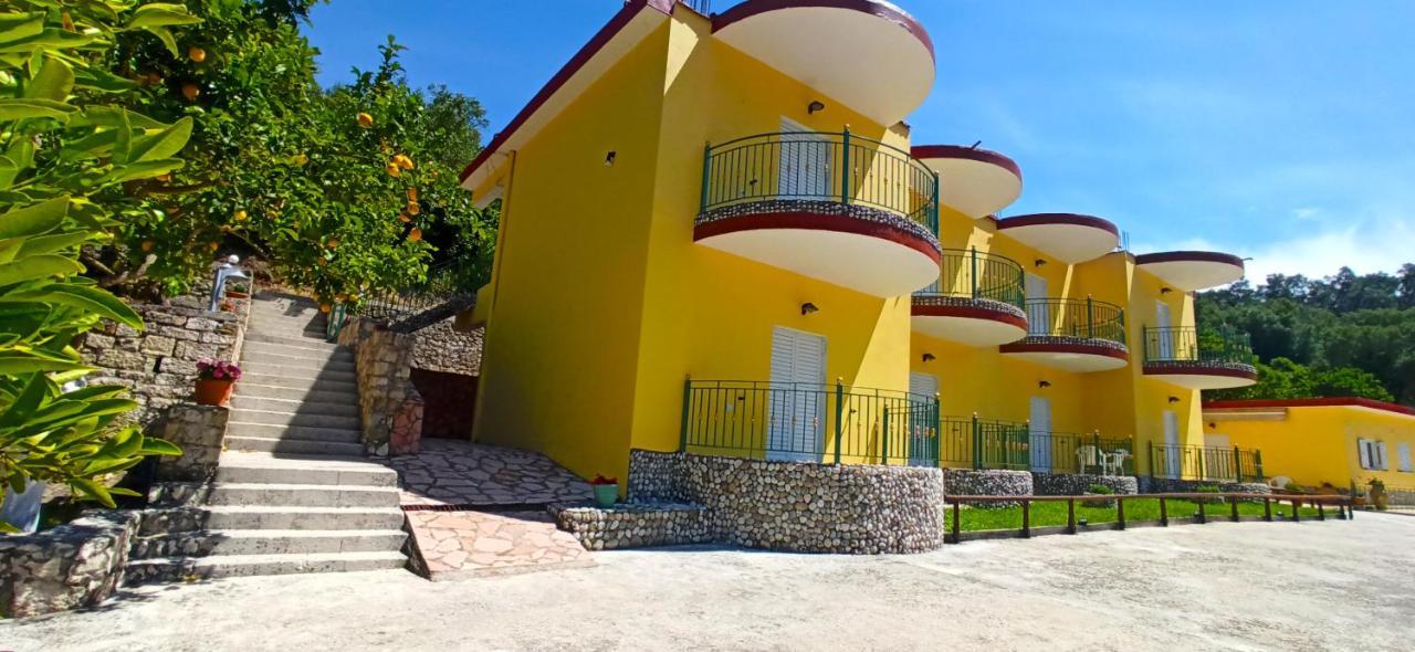 Villa Perkemes Apartments Parga Exterior foto